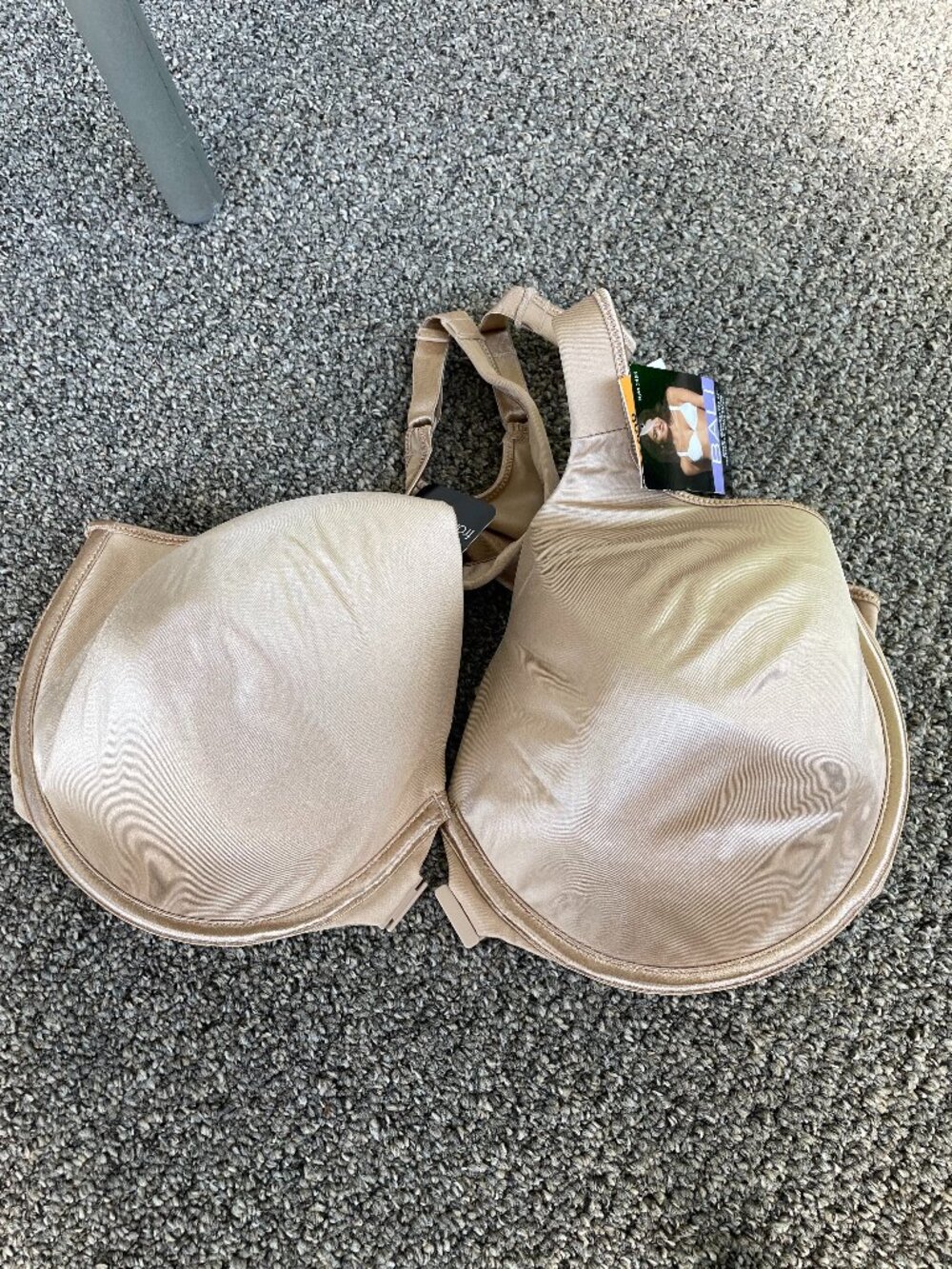 Bali Beige Front Close One Smooth U 42DD